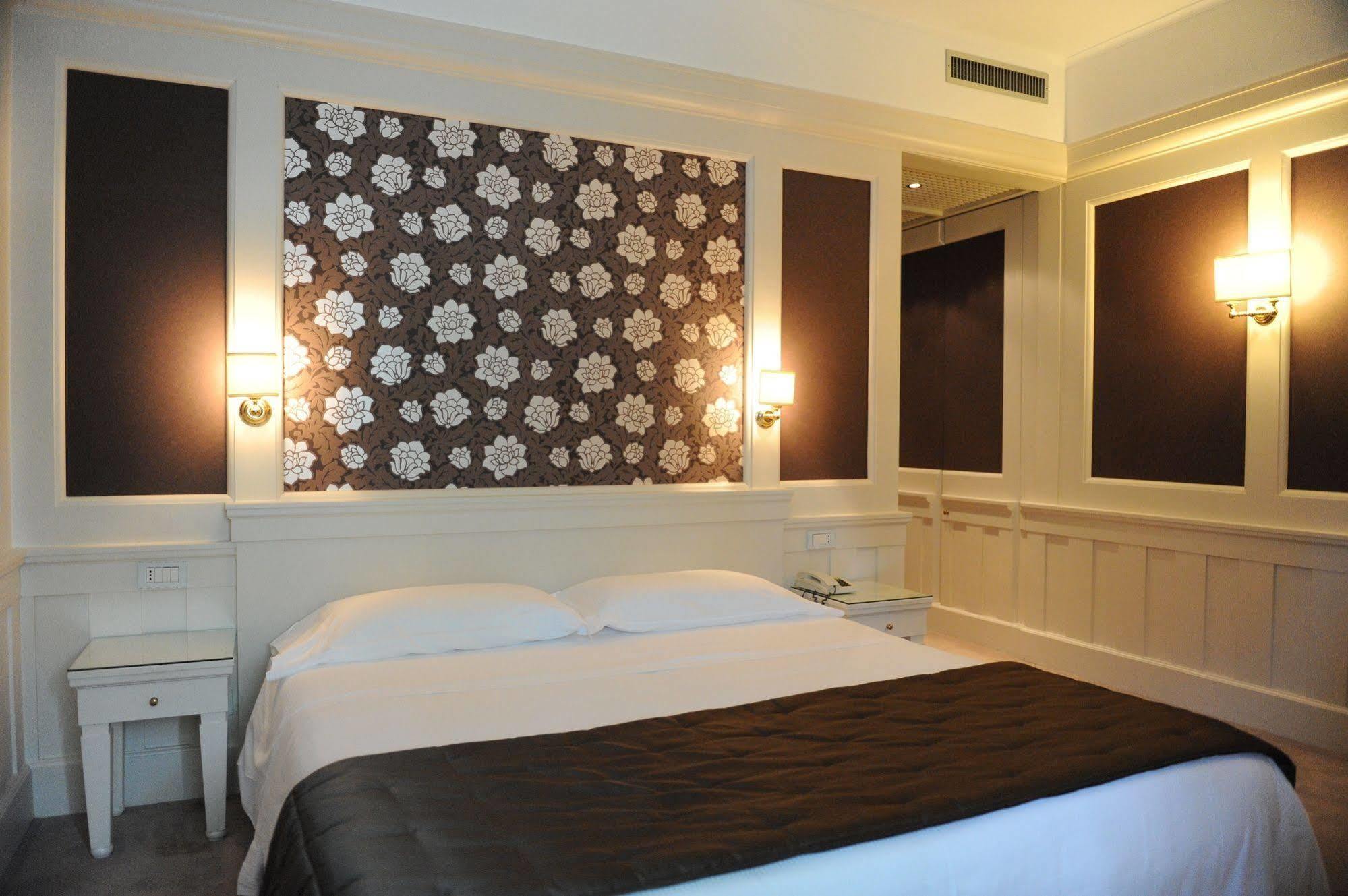 Europa Hotel Design Spa 1877 Rapallo Esterno foto